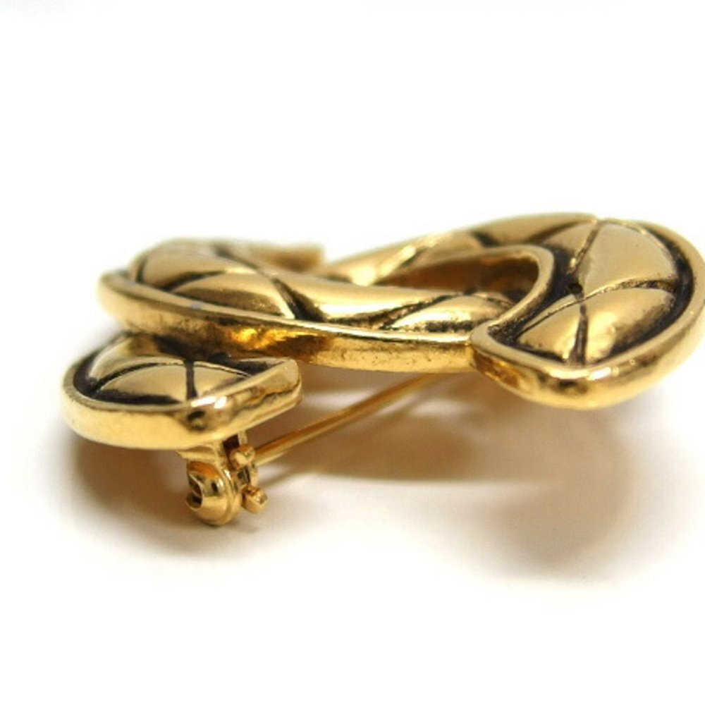 CHANEL Gold Brooch - Picture 3 of 9